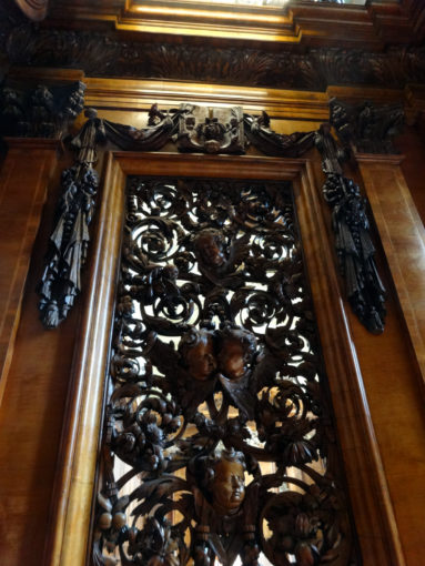 photo of main carvings in the screen - seen from the vestibule