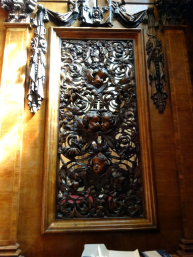 photo of main carvings in the screen - seen from the vestibule